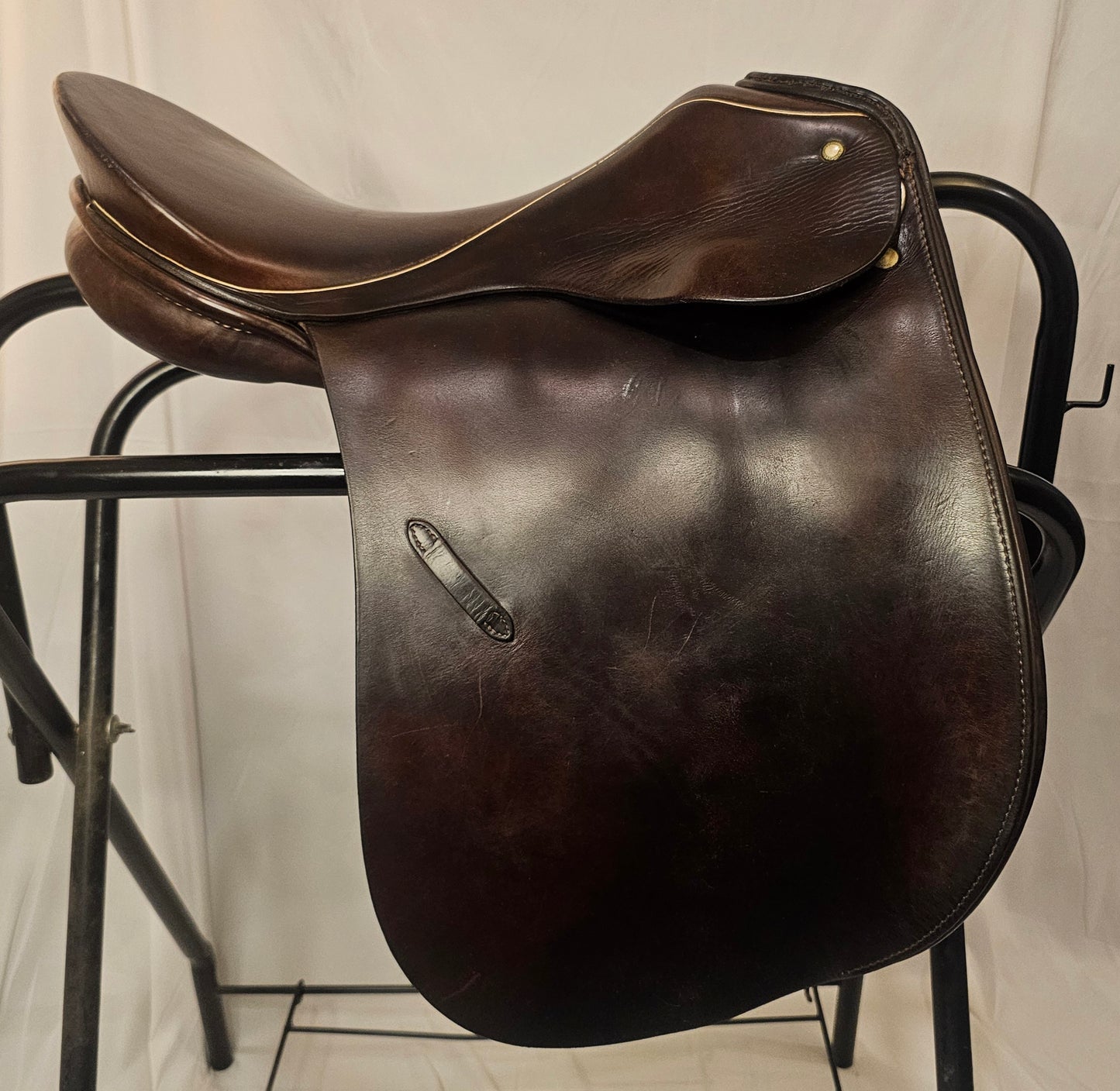 16.5" Passier & Sohn Hannover Dressage Saddle