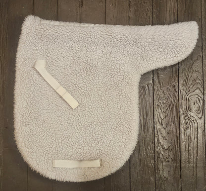 Fitted saddle pad sheepskin white used