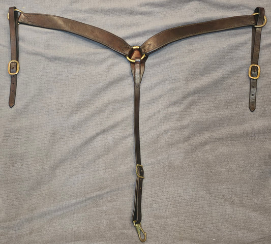 Contoured western horse breast collar, quality leather, stamped RE