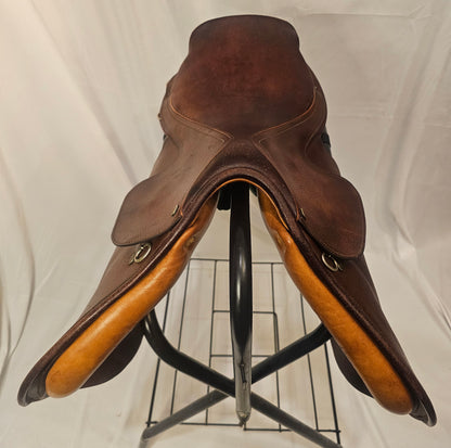 16.5" Antill English CC/Hunt  Saddle used