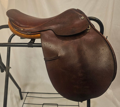 16.5" Antill English CC/Hunt  Saddle used