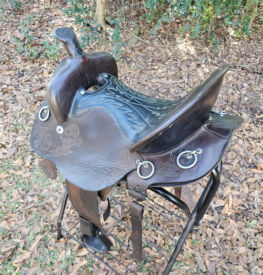 15.5" Trail/Endurance Saddle used