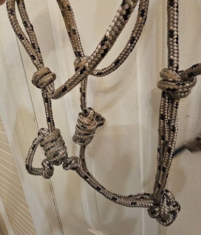 Bitless Bridle Sidepull, Rope Halter with Rein Loops