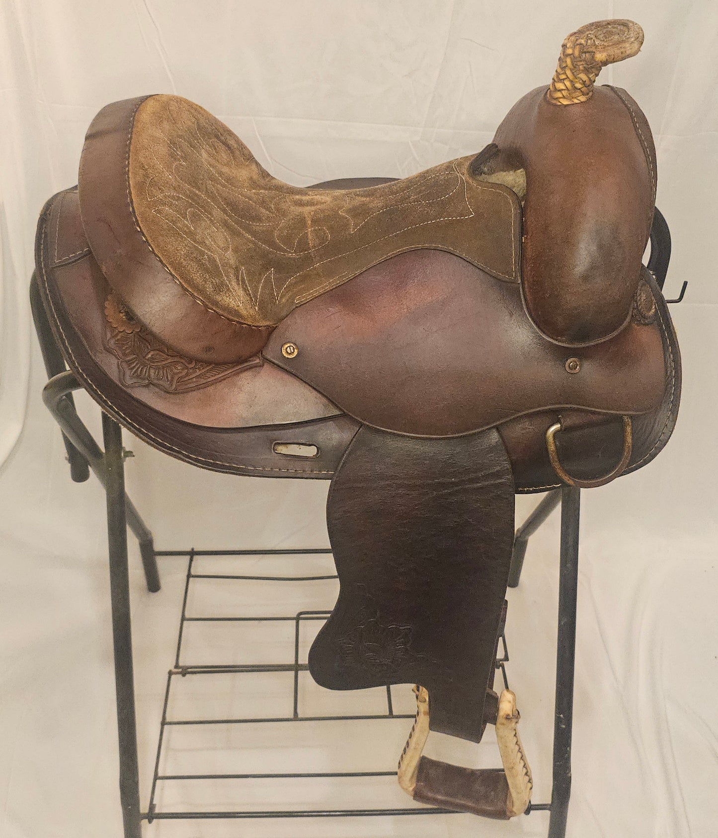 15" Buffalo Saddlery Western Saddle used