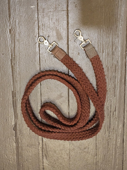 Flat braided brown cotton loop reins